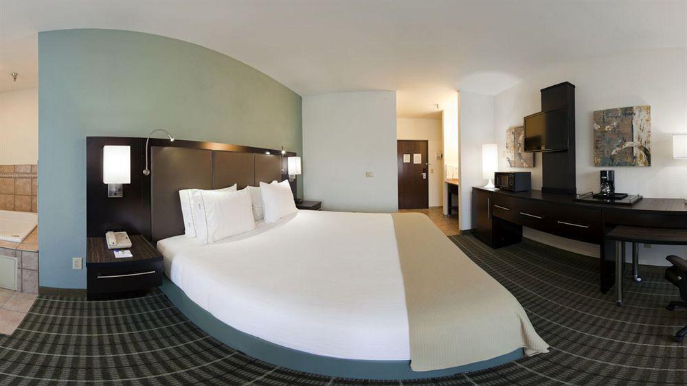 Holiday Inn Express Monticello By Ihg Extérieur photo