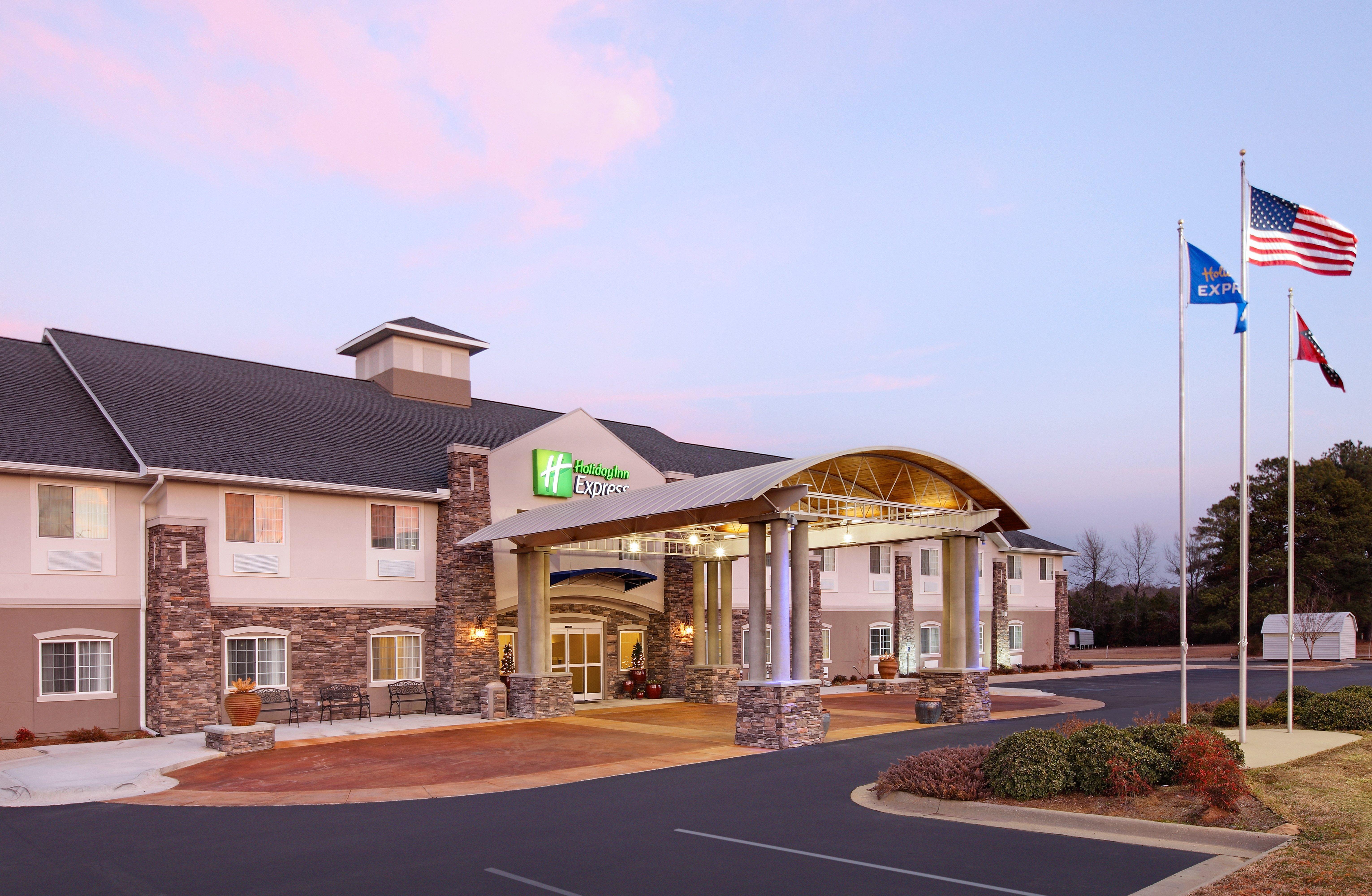Holiday Inn Express Monticello By Ihg Extérieur photo