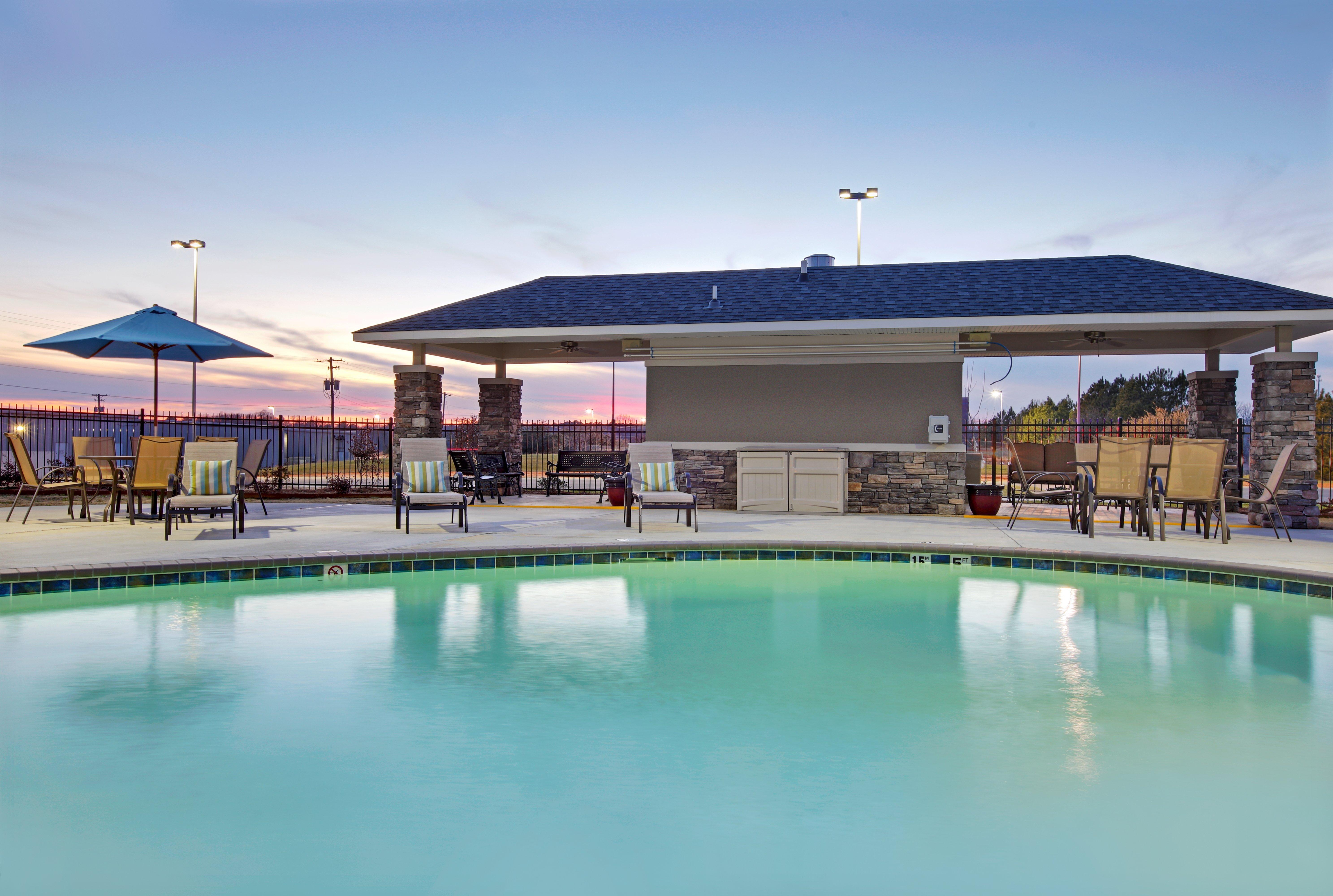 Holiday Inn Express Monticello By Ihg Extérieur photo